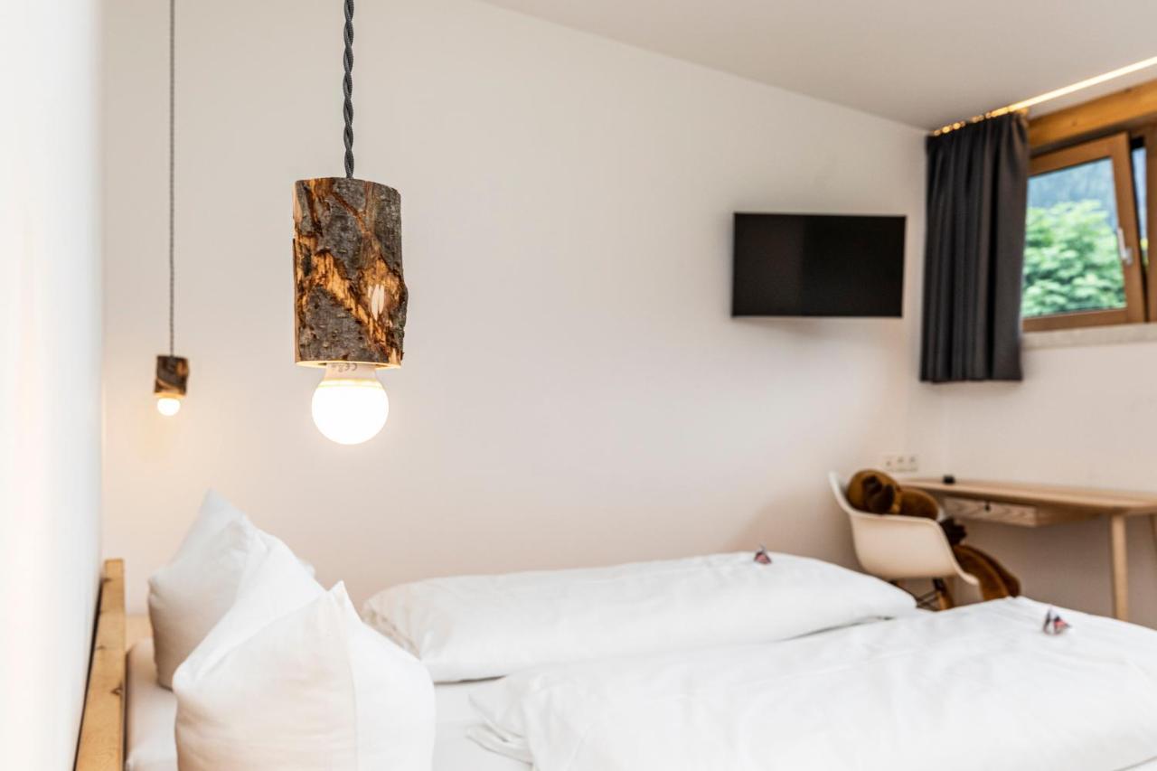 Haus Deutinger Bed & Breakfast 2*